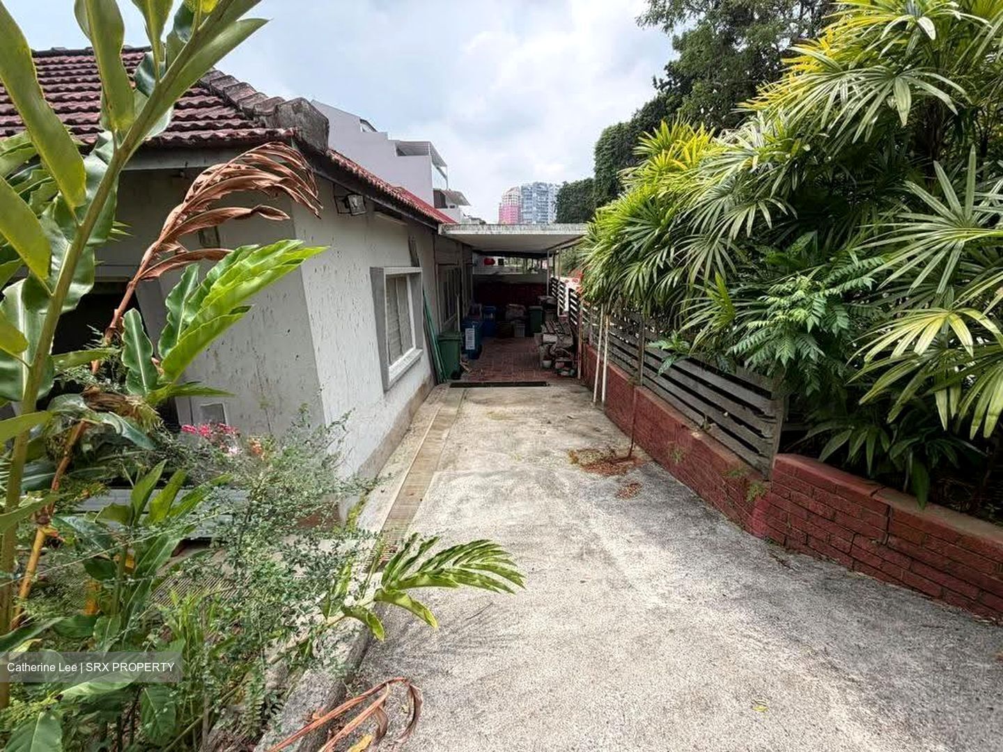 Adelphi Park Estate (D20), Terrace #612335661